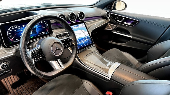 Mercedes-Benz C300 e 16 of 26