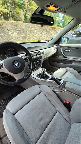 BMW 325i 7 of 9