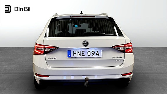 Skoda Superb 5 of 5