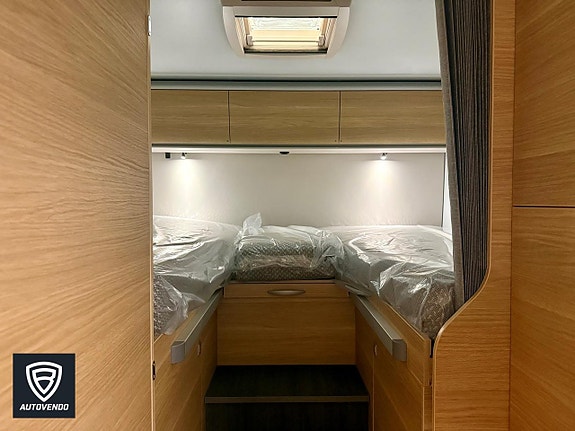 Adria Coral XL 660 SL 180 HK Alde AC 7 of 18