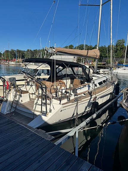 Jeanneau Sun Odyssey 49i — View photo 1