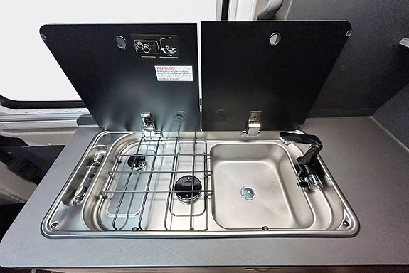 Knaus BOXLIFE 600 MQ AUTOMAT ADAPTIV FARTHÅLLARE DIESELVÄRMARE Lyftsäng 11 of 30