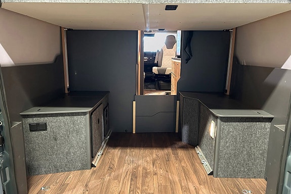 Knaus BOXLIFE 600 MQ AUTOMAT ADAPTIV FARTHÅLLARE DIESELVÄRMARE Lyftsäng 19 of 30