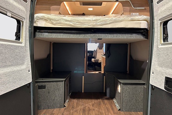 Knaus BOXLIFE 600 MQ AUTOMAT ADAPTIV FARTHÅLLARE DIESELVÄRMARE Lyftsäng 18 of 30