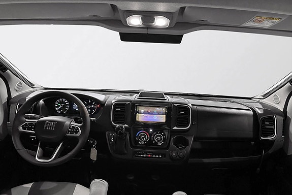 Knaus BOXLIFE 600 MQ AUTOMAT ADAPTIV FARTHÅLLARE DIESELVÄRMARE Lyftsäng 25 of 30