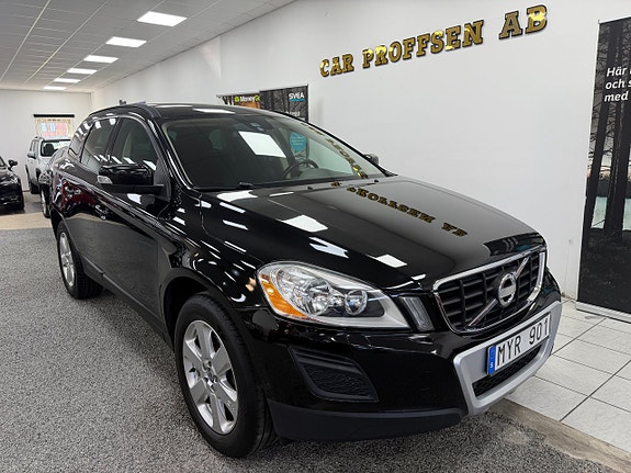 Volvo XC60 18 of 21