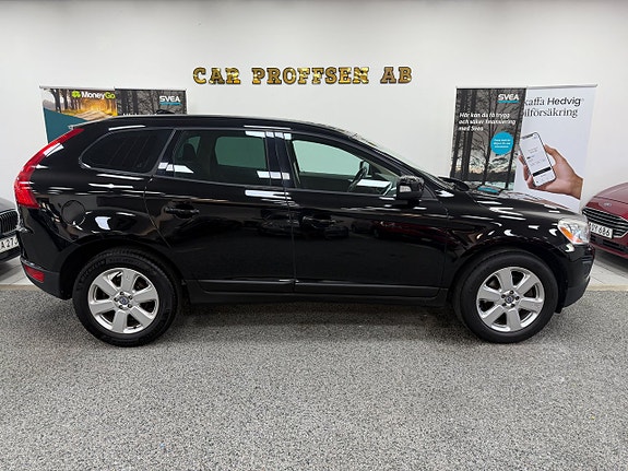 Volvo XC60 21 of 21