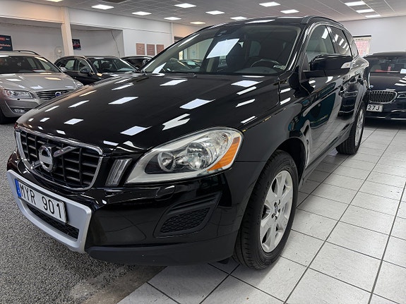 Volvo XC60 17 of 21