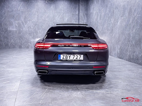 Porsche Panamera 4 6 of 30