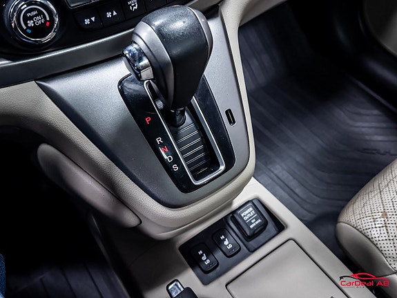 Honda CR-V 27 of 30