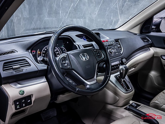 Honda CR-V 12 of 30