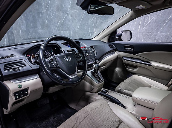 Honda CR-V 11 of 30