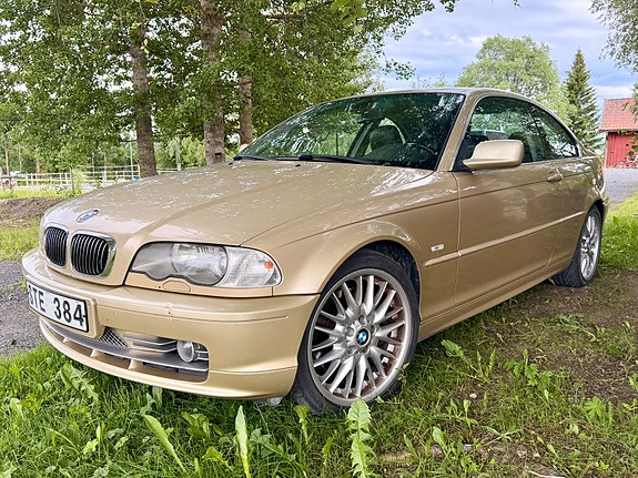 BMW 330Ci 4 of 5