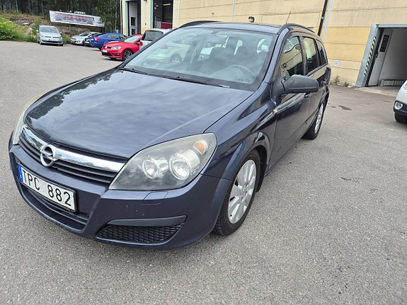 Opel Astra 3 of 5