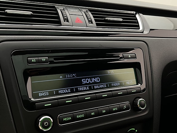 Skoda Rapid 21 of 30