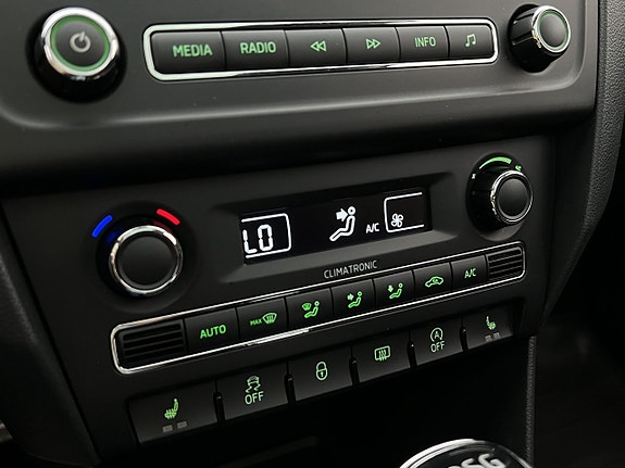 Skoda Rapid 24 of 30