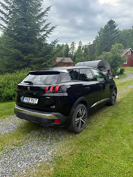 Peugeot 3008 3 of 5