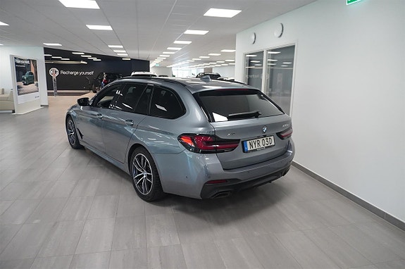 BMW 530e 6 of 15