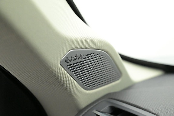 Lynk & Co 01 20 of 27