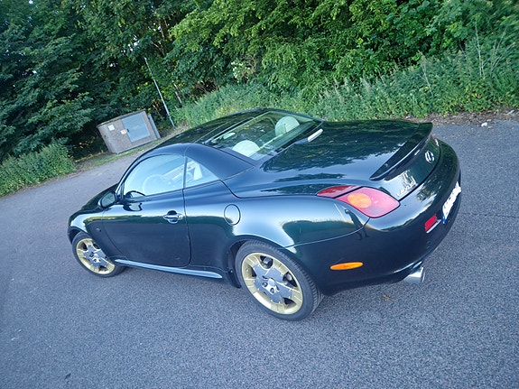 Lexus SC430 4 of 9