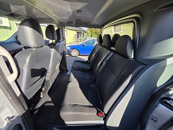 Renault Trafic 15 of 17