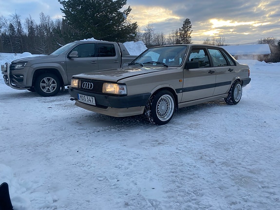 Audi 80 2 of 5