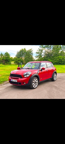 MINI Countryman Cooper S 2 of 5