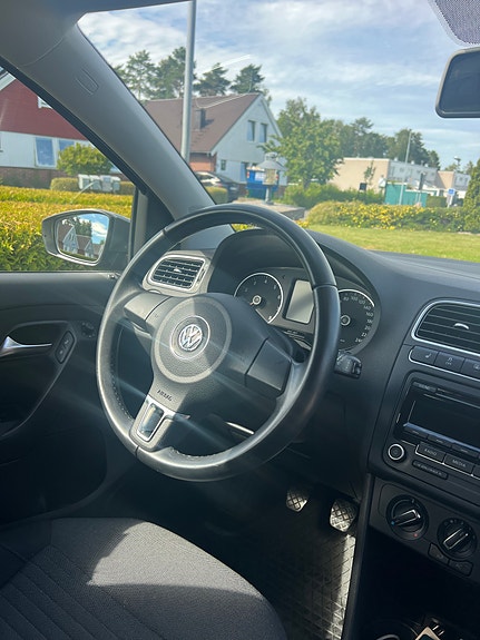 Volkswagen Polo 3 of 5