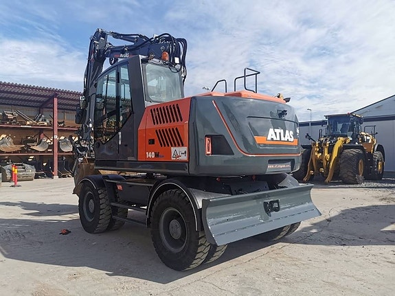 Atlas 140 W 19 of 19