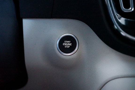 Volvo XC40 24 of 30