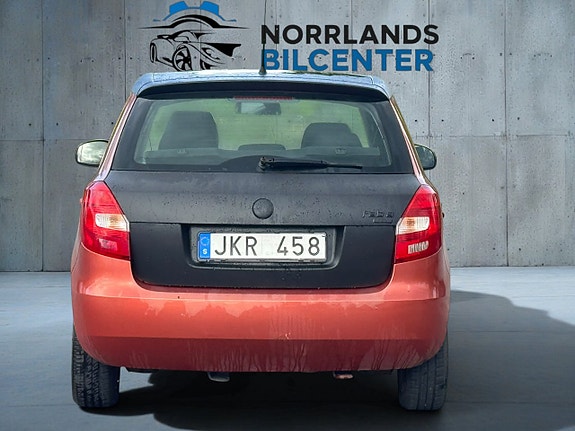 Skoda Fabia 4 of 5