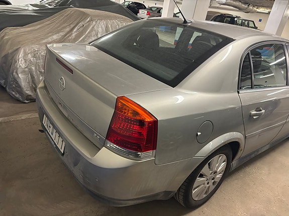 Opel Vectra 4 of 5
