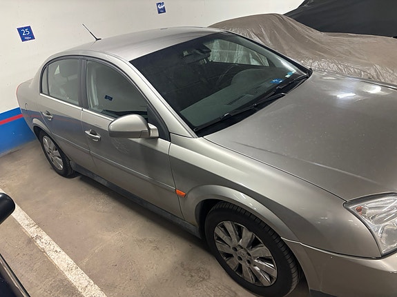 Opel Vectra 3 of 5