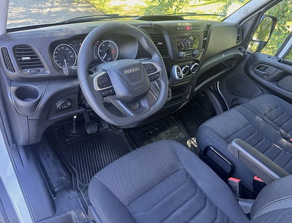 Iveco 35-140 11 of 17