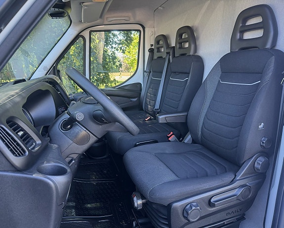 Iveco 35-140 9 of 17