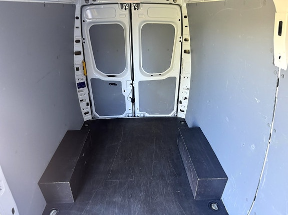 Iveco 35-140 6 of 17