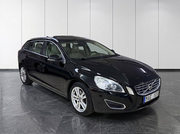 Volvo V60 3 of 13