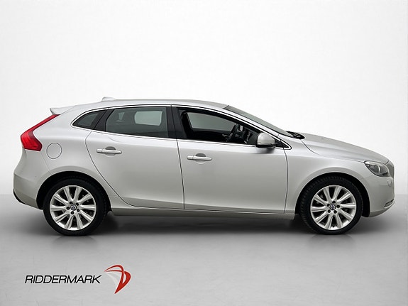 Volvo V40 9 of 30