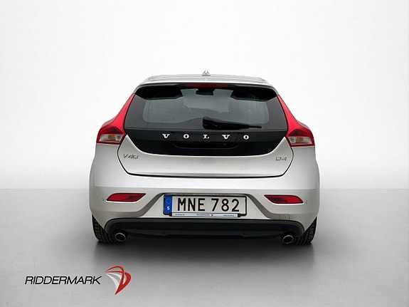 Volvo V40 7 of 30