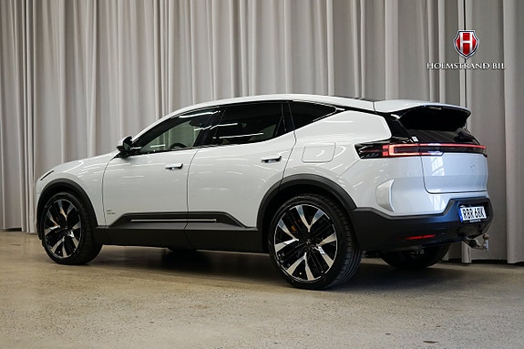 Polestar 3 4 of 5