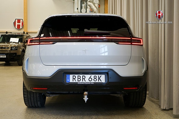 Polestar 3 6 of 30