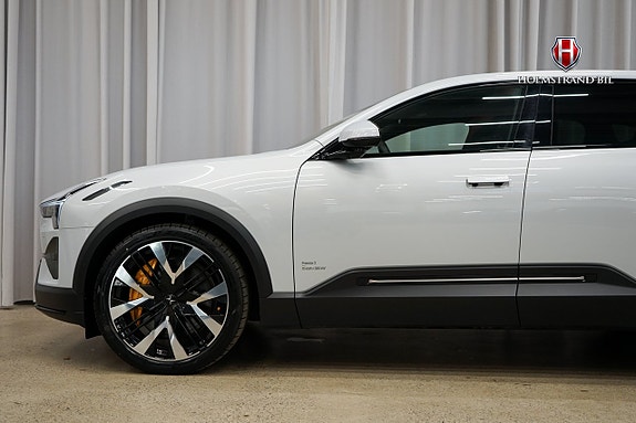 Polestar 3 7 of 30