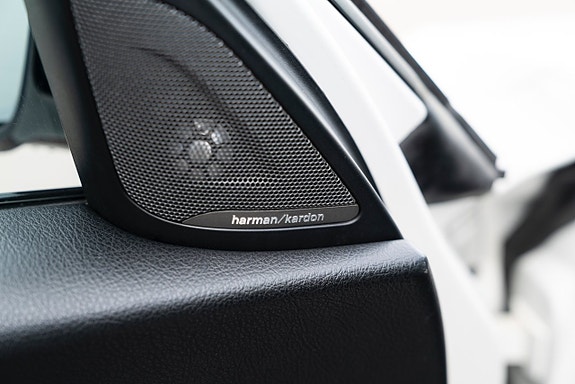 BMW 120i 23 of 25