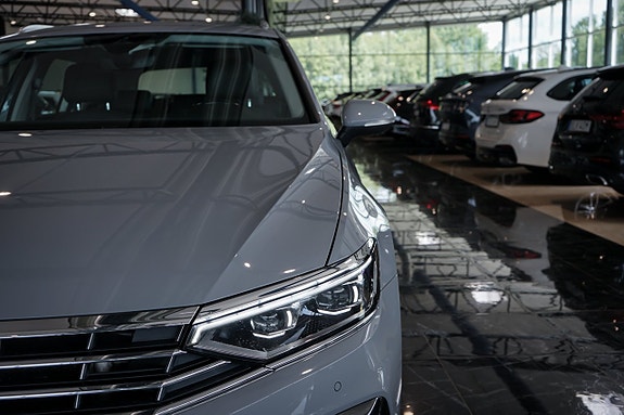 Volkswagen Passat 4 of 5
