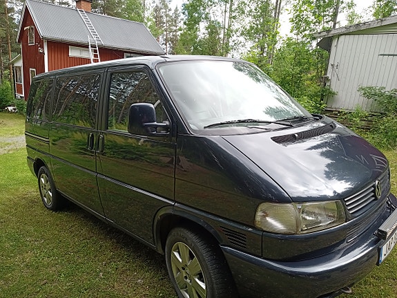 Volkswagen Transporter 3 of 5
