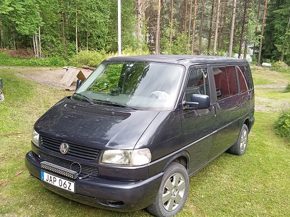 Volkswagen Transporter 2 of 5
