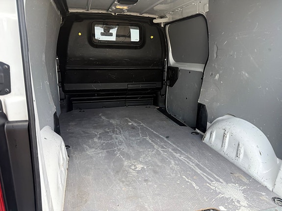 Opel Vivaro 7 of 23