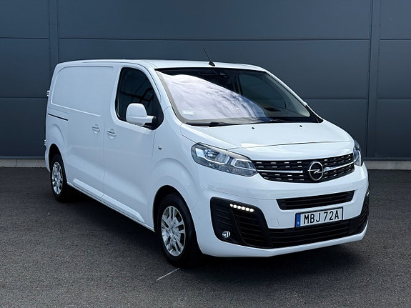 Opel Vivaro 11 of 23