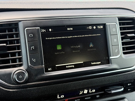 Opel Vivaro 18 of 23