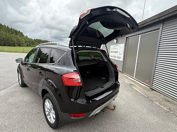 Ford Kuga 5 of 5